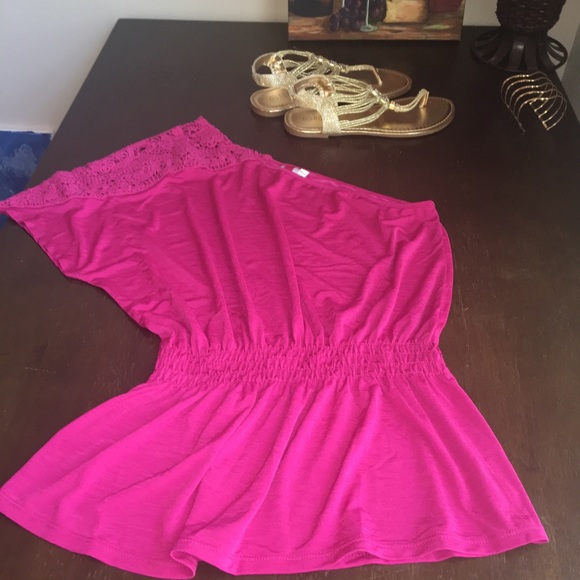Tops - One shoulder top Tops - One shoulder top